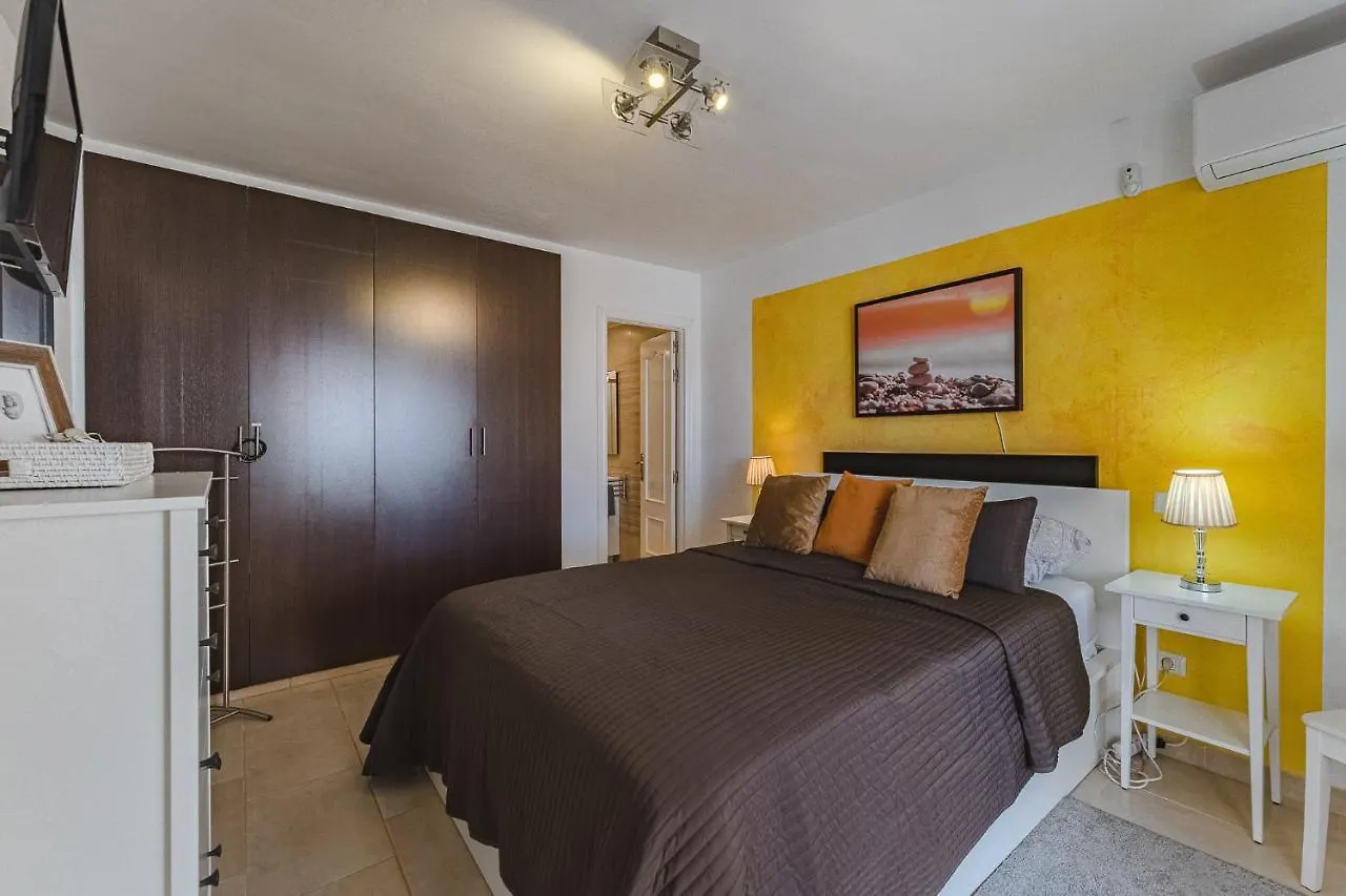 Апартаменты Ferienwohnung Summer Dream - Island Village Адехе